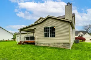 4138 Whispering Springs Ln, Mogadore, OH 44260 - Photo 46