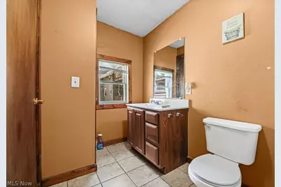 421 S Park Avenue, Alliance, OH 44601 - Photo 8
