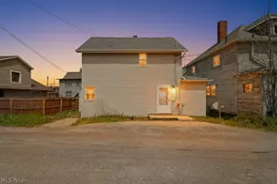 421 S Park Ave, Alliance, OH 44601 - Photo 38