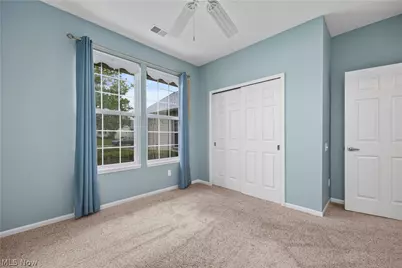 9428 Drury Way, North Ridgeville, OH 44039 - Photo 34