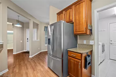 9428 Drury Way, North Ridgeville, OH 44039 - Photo 20