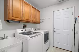 9428 Drury Way, North Ridgeville, OH 44039 - Photo 26