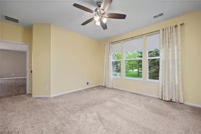 9428 Drury Way, North Ridgeville, OH 44039 - Photo 30