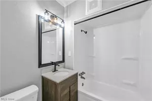 1353 Phelps Ave, Oakwood, OH 44107 - Photo 16