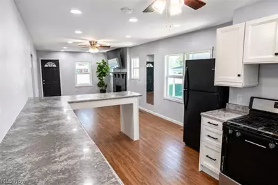 2906 6th Avenue, Parkersburg, WV 26101 - Photo 12
