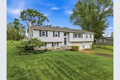 42866 Apples Way Drive, Leetonia, OH 44431 - Photo 2