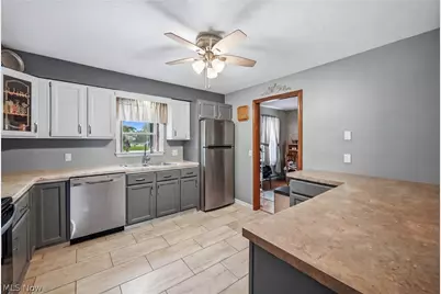 42866 Apples Way Drive, Leetonia, OH 44431 - Photo 8