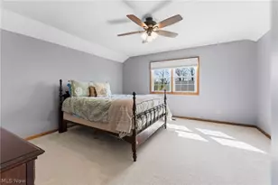 2423 Charing Cross Rd NW, Canton, OH 44708 - Photo 32