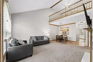 2423 Charing Cross Rd NW, Canton, OH 44708 - Photo 14