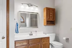 2423 Charing Cross Rd NW, Canton, OH 44708 - Photo 22