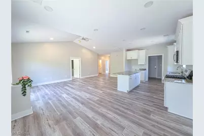 49101 Fairway, East Liverpool, OH 43920 - Photo 10