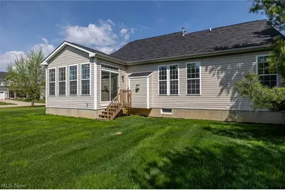4558 Hearthstone Way, Medina, OH 44256 - Photo 2