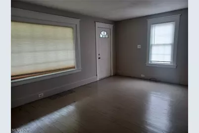 1639 Wellington Avenue, Youngstown, OH 44509 - Photo 4
