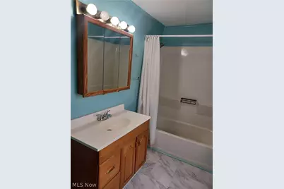 1639 Wellington Avenue, Youngstown, OH 44509 - Photo 6