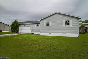 373 Lincoln Dr, Mineral Wells, WV 26150 - Photo 4