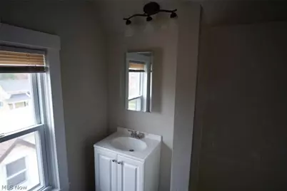 1851 W 58th Street, Loveland, OH 44102 - Photo 18