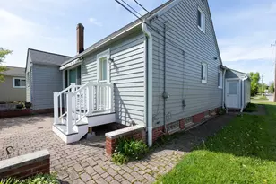 5180 Thornbury Rd, Lyndhurst, OH 44124 - Photo 40