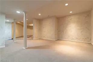5412 Downingsgate Cir NW, Canton, OH 44718 - Photo 36
