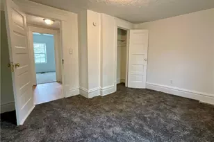 261 Russell Ave, Akron, OH 44311 - Photo 10
