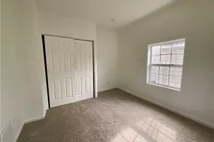 261 Russell Ave, Akron, OH 44311 - Photo 6