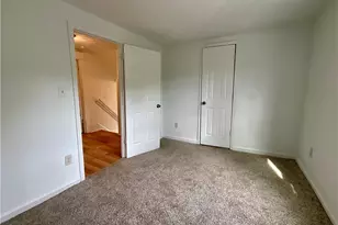 261 Russell Ave, Akron, OH 44311 - Photo 12