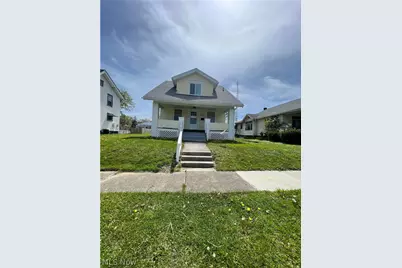 679 W Oregon Avenue, Sebring, OH 44672 - Photo 2