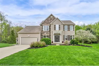 525 Caledonia Drive, Wadsworth, OH 44281 - Photo 1
