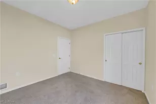 10400 E Ravine View Ct, North Royalton, OH 44133 - Photo 26