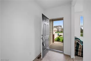 2957 Darlene Ct, Twinsburg, OH 44087 - Photo 4