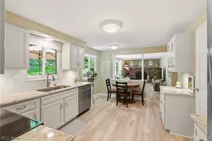 1142 Waldo Way, Twinsburg, OH 44087 - Photo 8