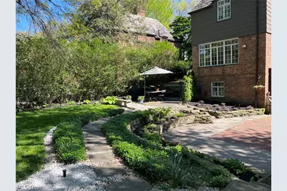 15489 Brewster Road, East Cleveland, OH 44112 - Photo 6