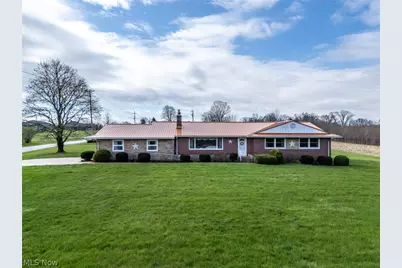 71 S Kohler Road, Orrville, OH 44667 - Photo 1