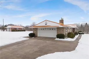 71 S Kohler Rd, Orrville, OH 44667 - Photo 2