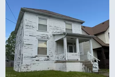 521 Echo Avenue, Zanesville, OH 43701 - Photo 1