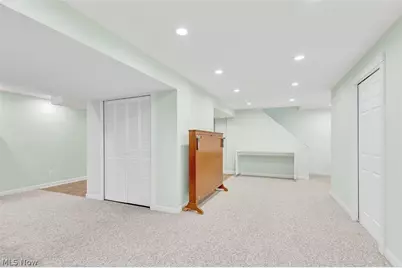 32290 Orchard Park Drive, Avon Lake, OH 44012 - Photo 38