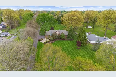 6736 Big Creek Parkway, Middleburg Heights, OH 44130 - Photo 44
