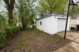 25161 Euclid Ave, Euclid, OH 44117 - Photo 16