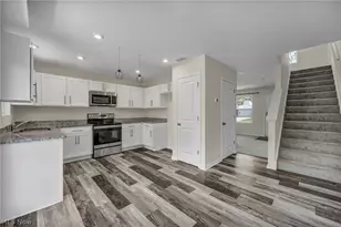 189 Alexander Dr, Elyria, OH 44035 - Photo 4