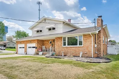 500 Cynthia Drive, Campbell, OH 44405 - Photo 2