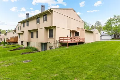 17620 Eastbrook Trail, Chagrin Falls, OH 44023 - Photo 10