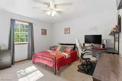 313 Glenview Avenue, Dover, OH 44622 - Photo 28