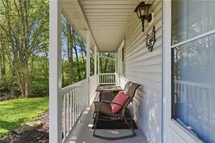 313 Glenview Ave, Dover, OH 44622 - Photo 6