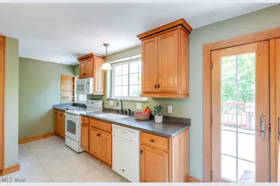 3241 W 231st Street, North Olmsted, OH 44070 - Photo 10
