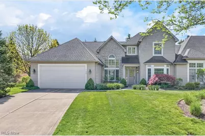 122 Haskell Drive, Bratenahl, OH 44108 - Photo 2