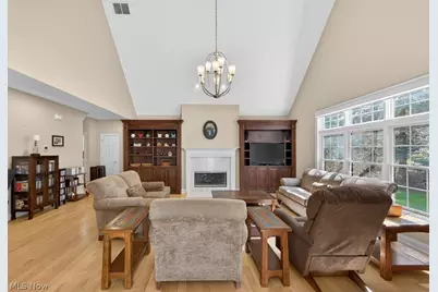 122 Haskell Drive, Bratenahl, OH 44108 - Photo 6