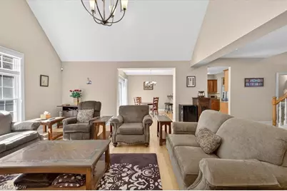 122 Haskell Drive, Bratenahl, OH 44108 - Photo 10