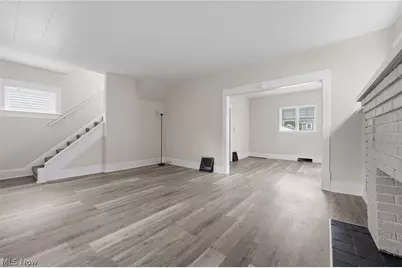 2310 17th Street SW, Akron, OH 44314 - Photo 6