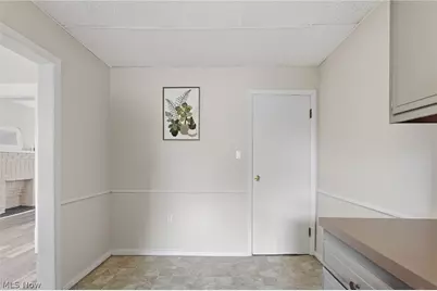 2310 17th Street SW, Akron, OH 44314 - Photo 14