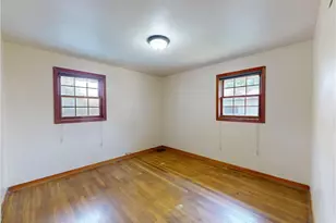 35952 Lakomis Dr, Eastlake, OH 44095 - Photo 18