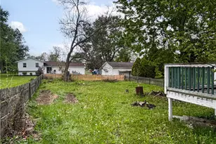 242 Liberty St, Spencer, OH 44275 - Photo 8